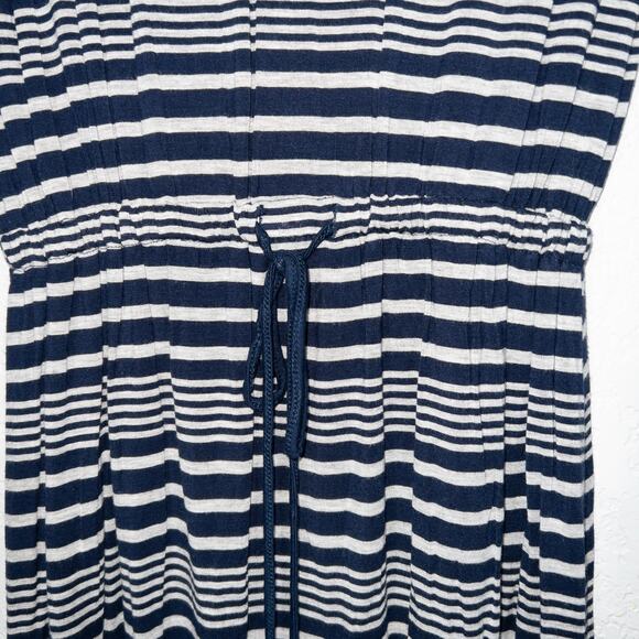 Olive‎ & Oak Navy Stripe Coastal Jersey Knit Dress Size Small - Picture 3 of 6